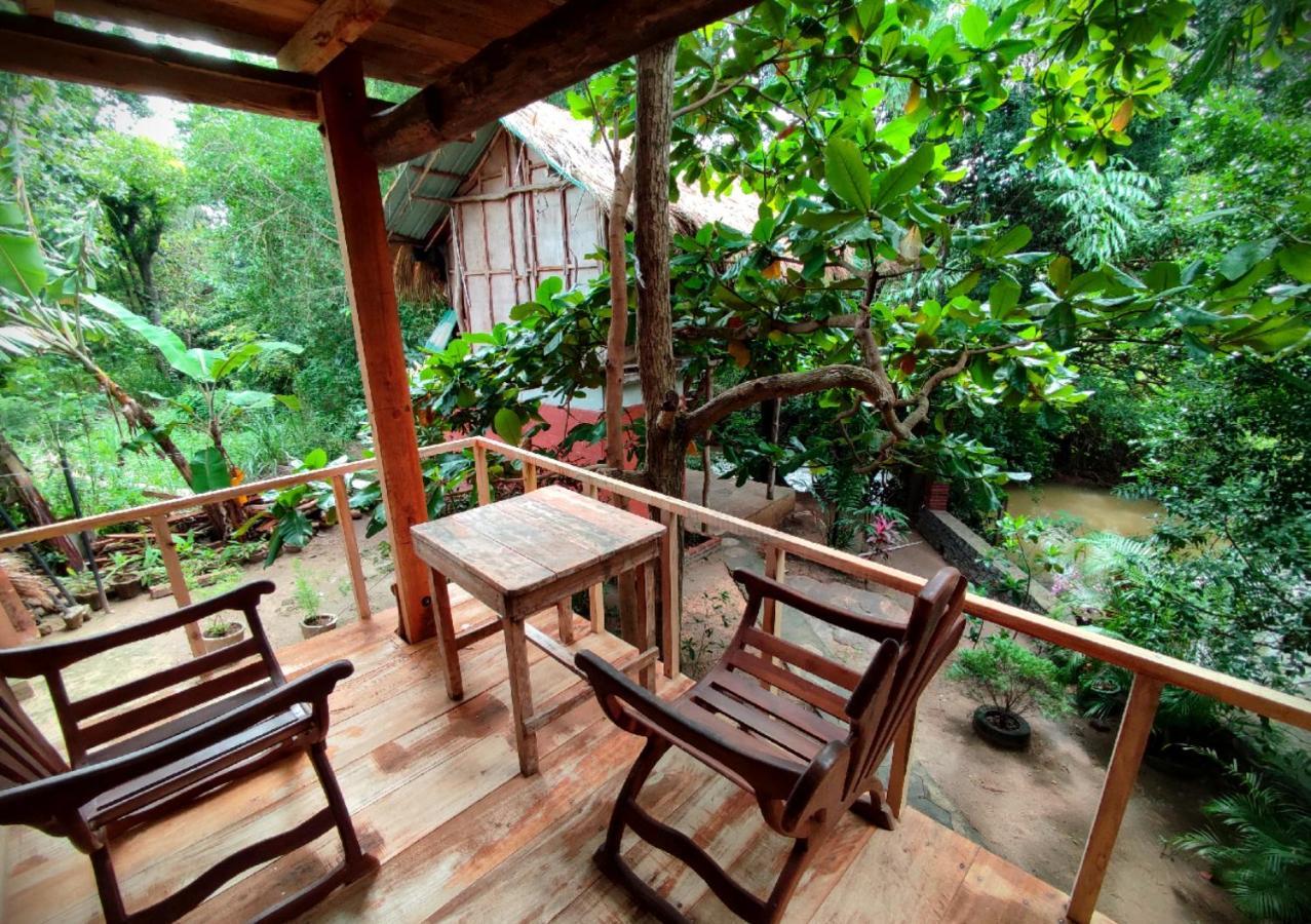 Sigiriya River Side Villa Екстер'єр фото