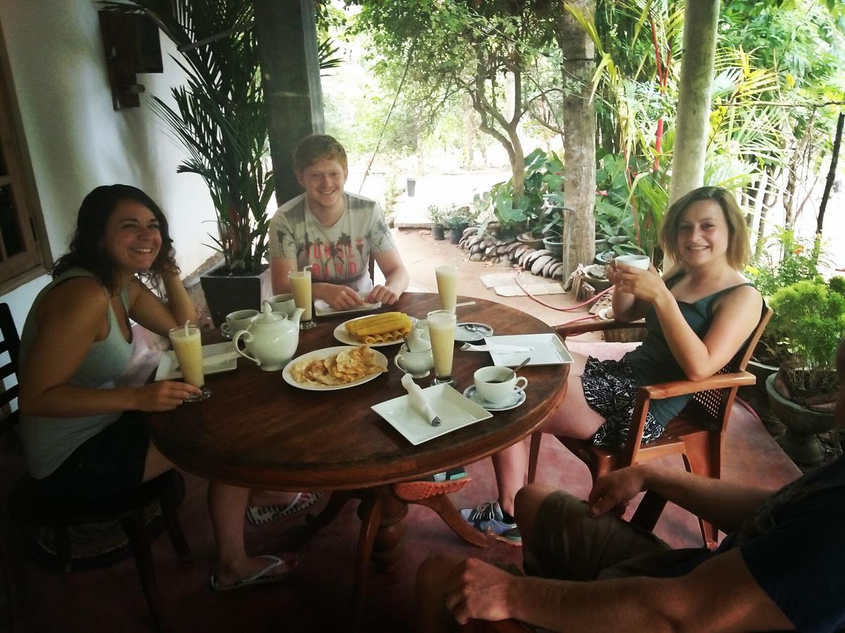 Sigiriya River Side Villa Екстер'єр фото