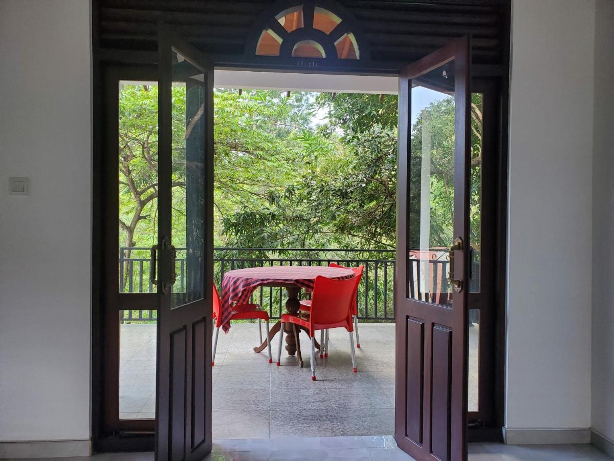 Sigiriya River Side Villa Екстер'єр фото